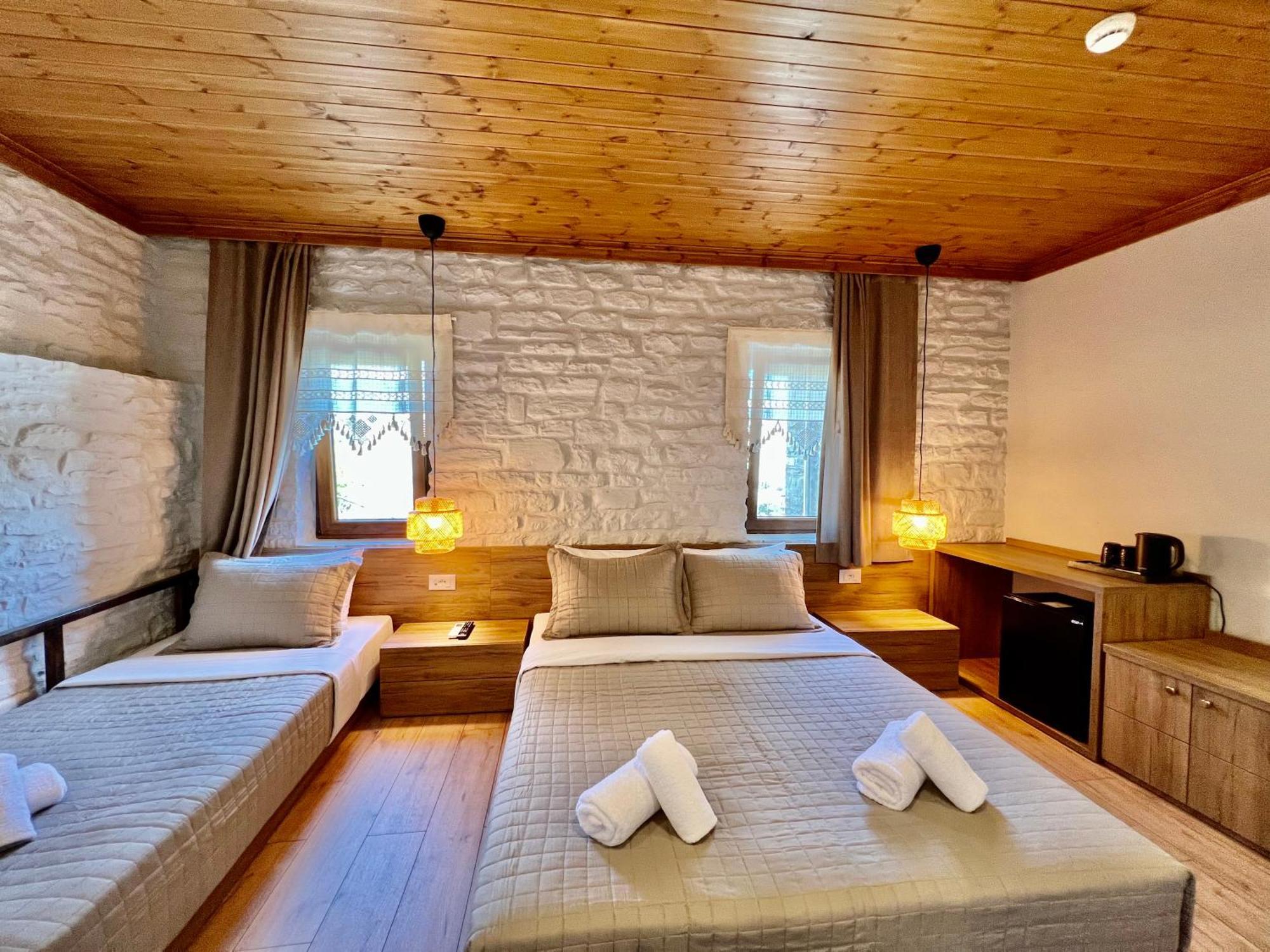 Hotel The Stone Sky Gjirokastër