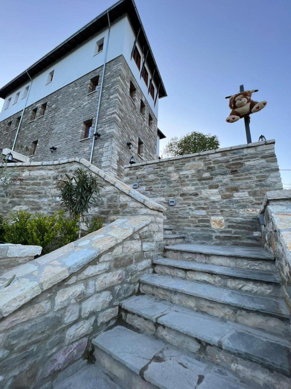 Hotel The Stone Sky