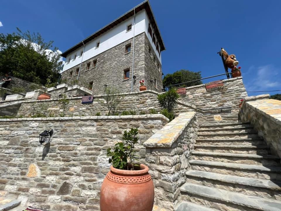 Hotel The Stone Sky