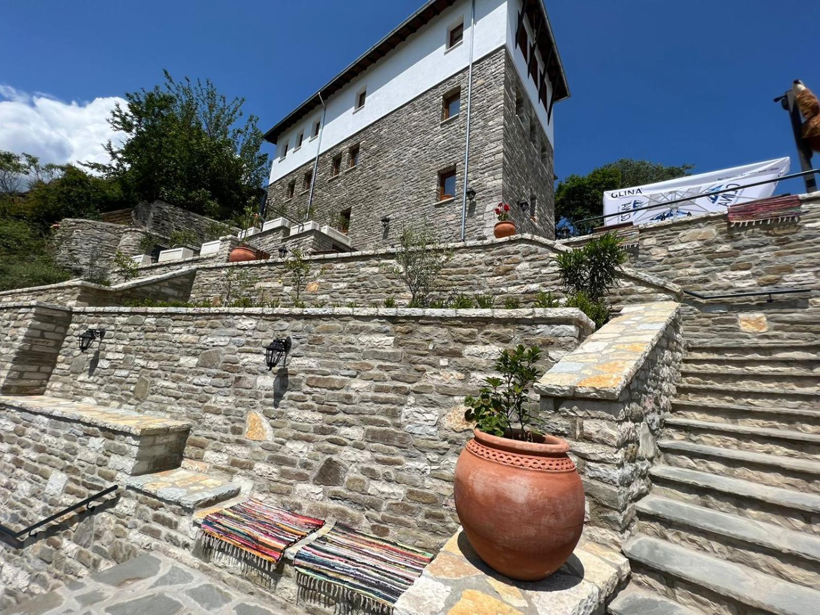 The Stone Sky Hotel Gjirokastër