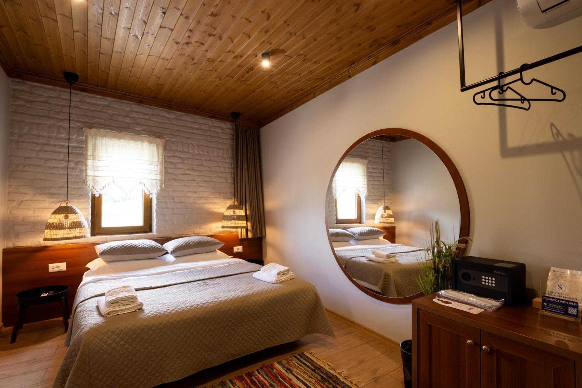 Hotel The Stone Sky 3*