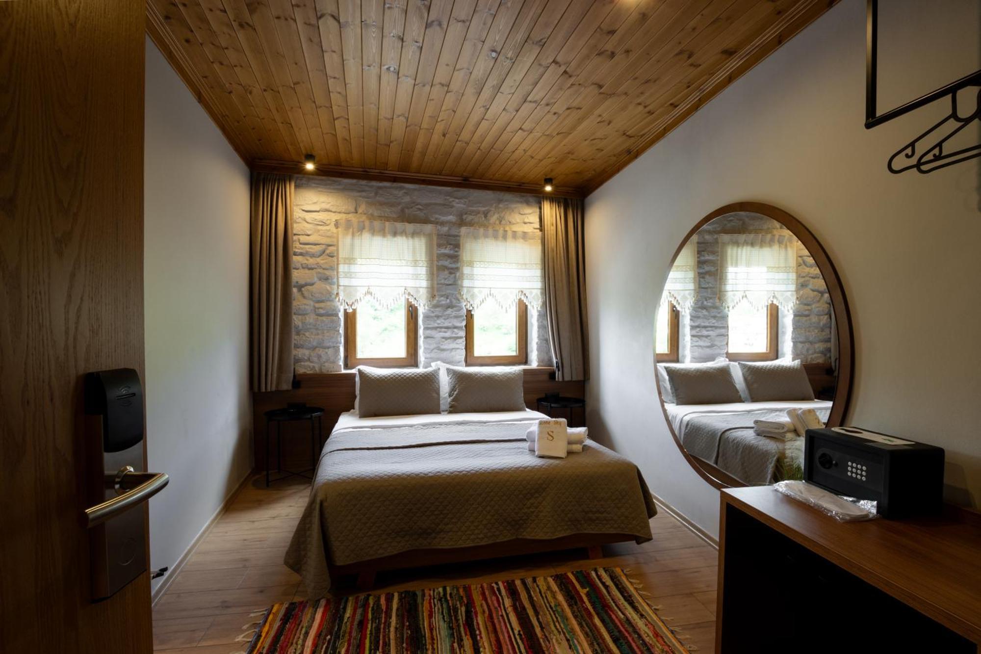 Hotel The Stone Sky Gjirokastër
