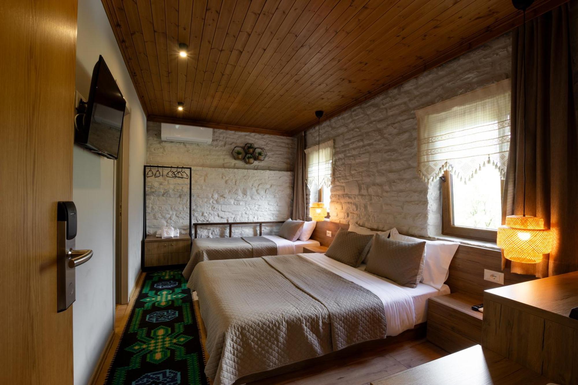 Hotel The Stone Sky