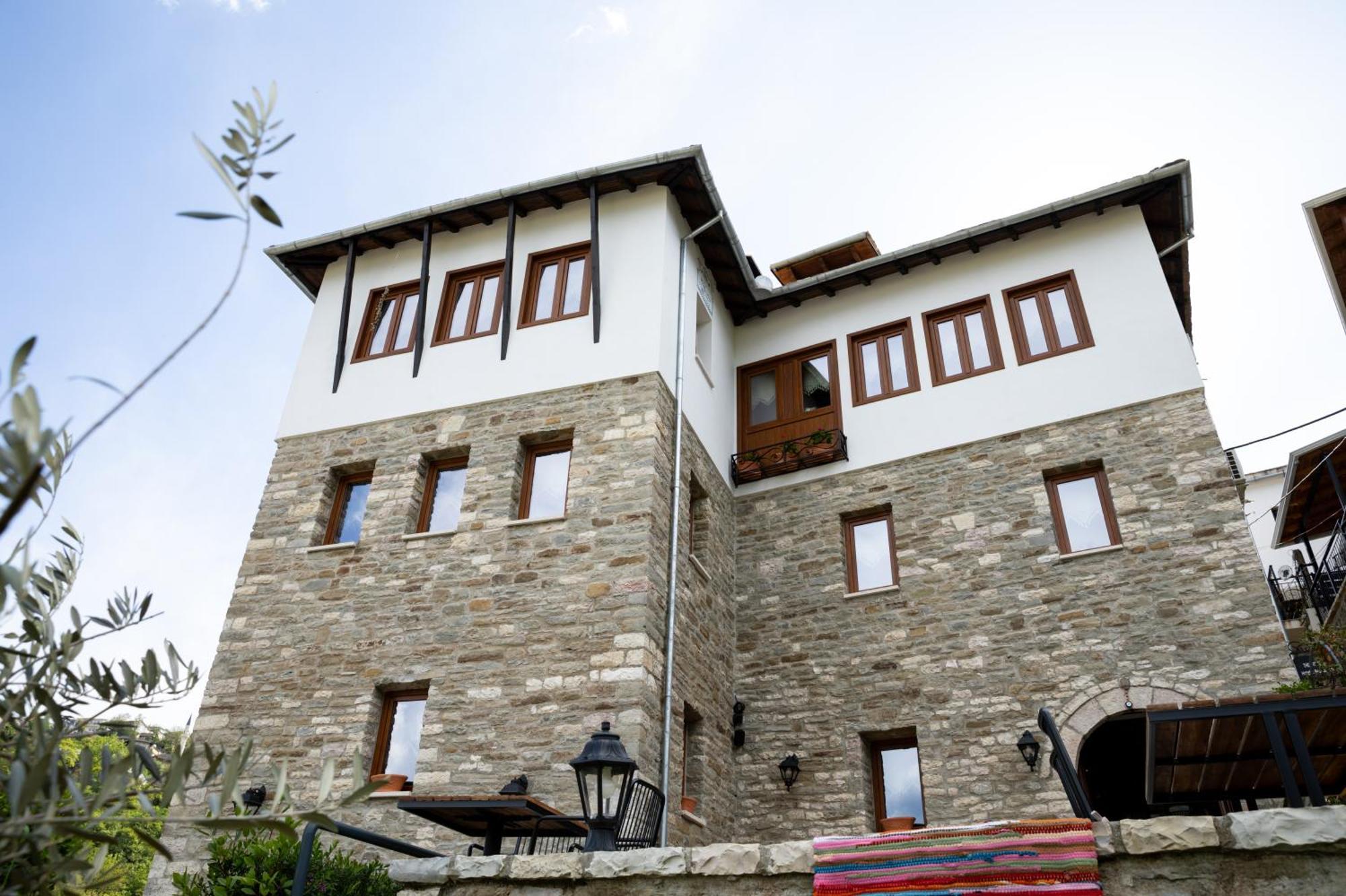 Hotel The Stone Sky 3*