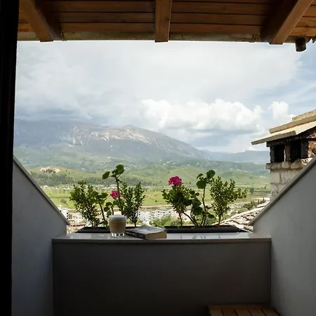 The Stone Sky Hotel Gjirokastër Exterior foto